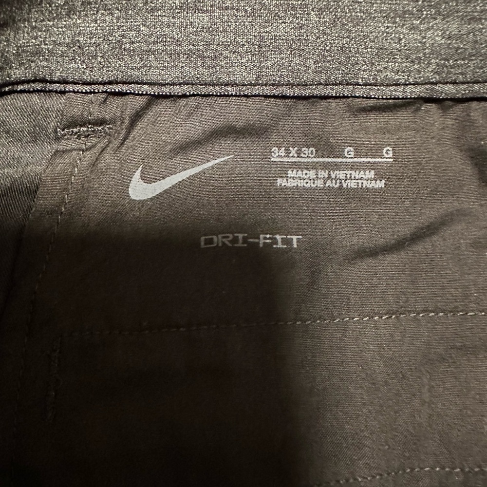 Nike Golf pants, 34x30, dri-fit. - Picture 3 of 3